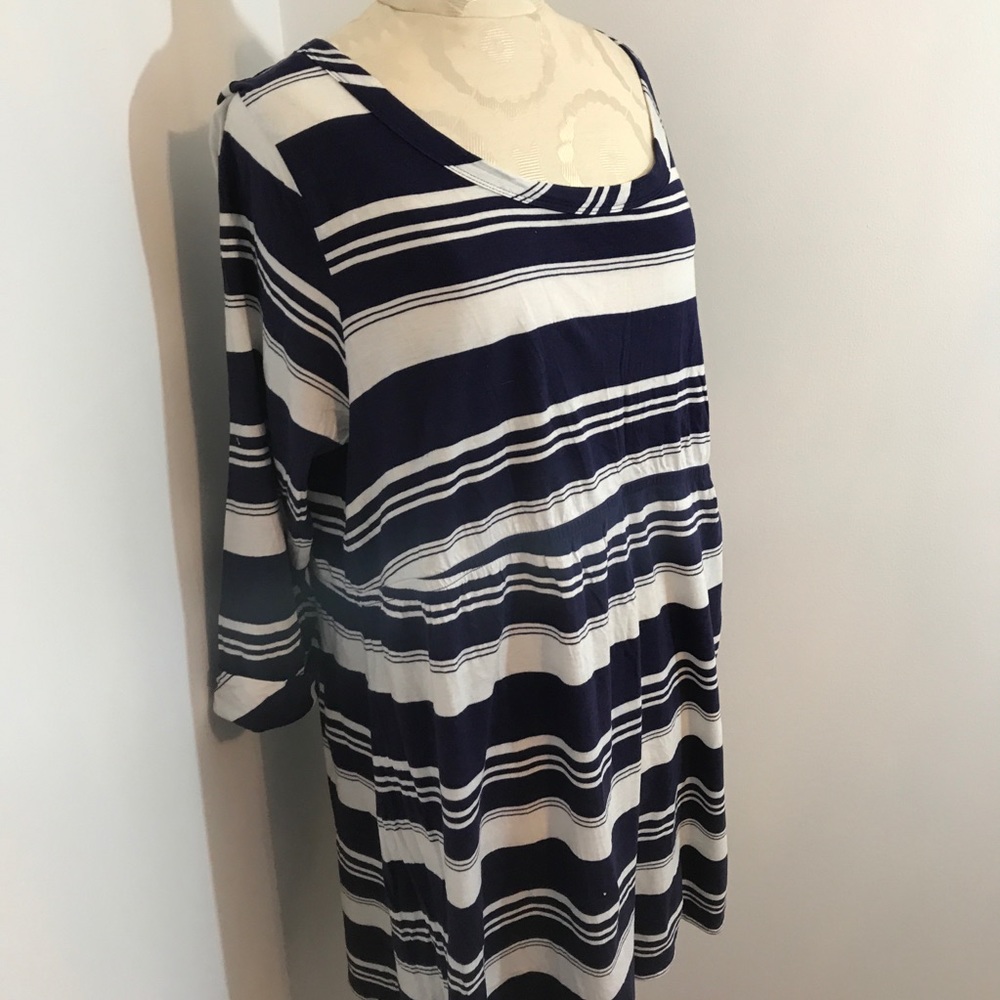Maternity stripe Dress by Old Navy. Size XXL - Picture 3 of 7